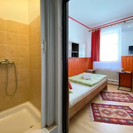 Hargita Panzio 3*