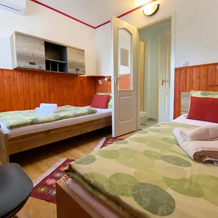 Guest house Hargita Panzio Vecses
